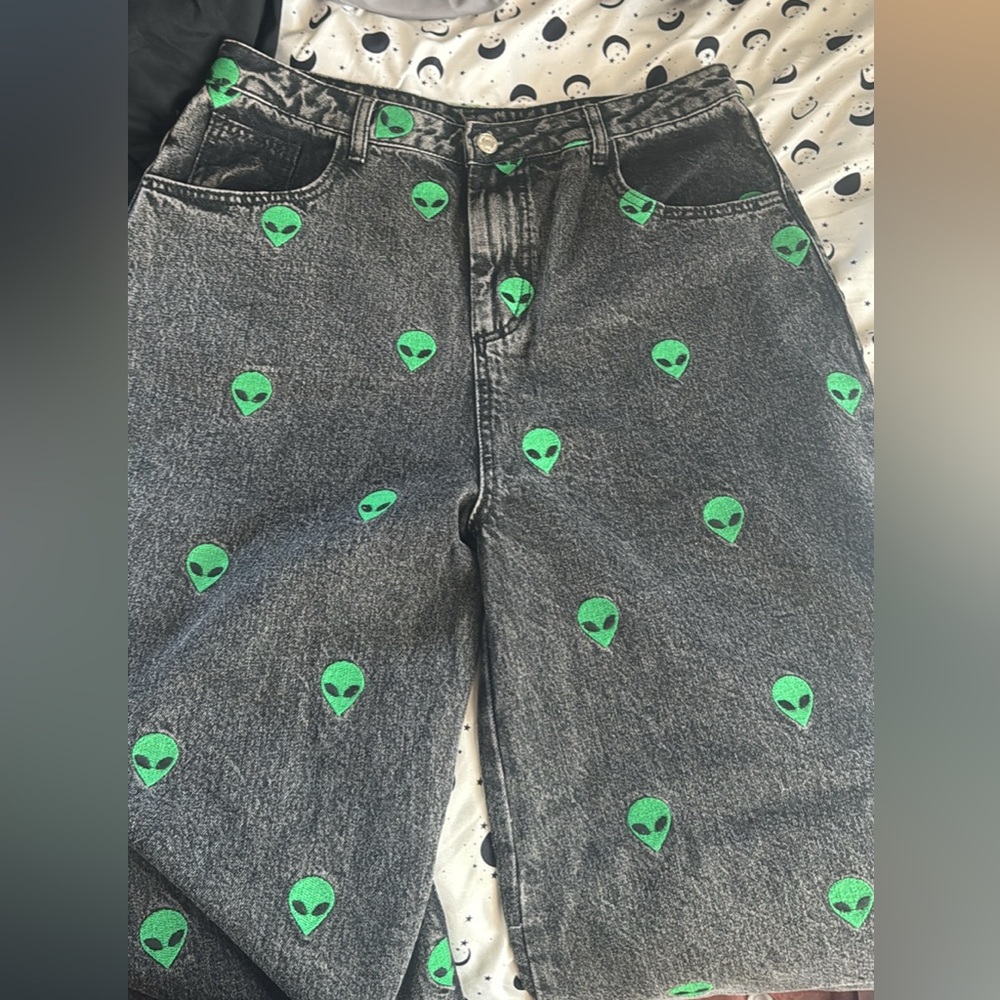 Dressed in LALA Black Flare Jeans with Green Alien Print - Picture 4 of 4